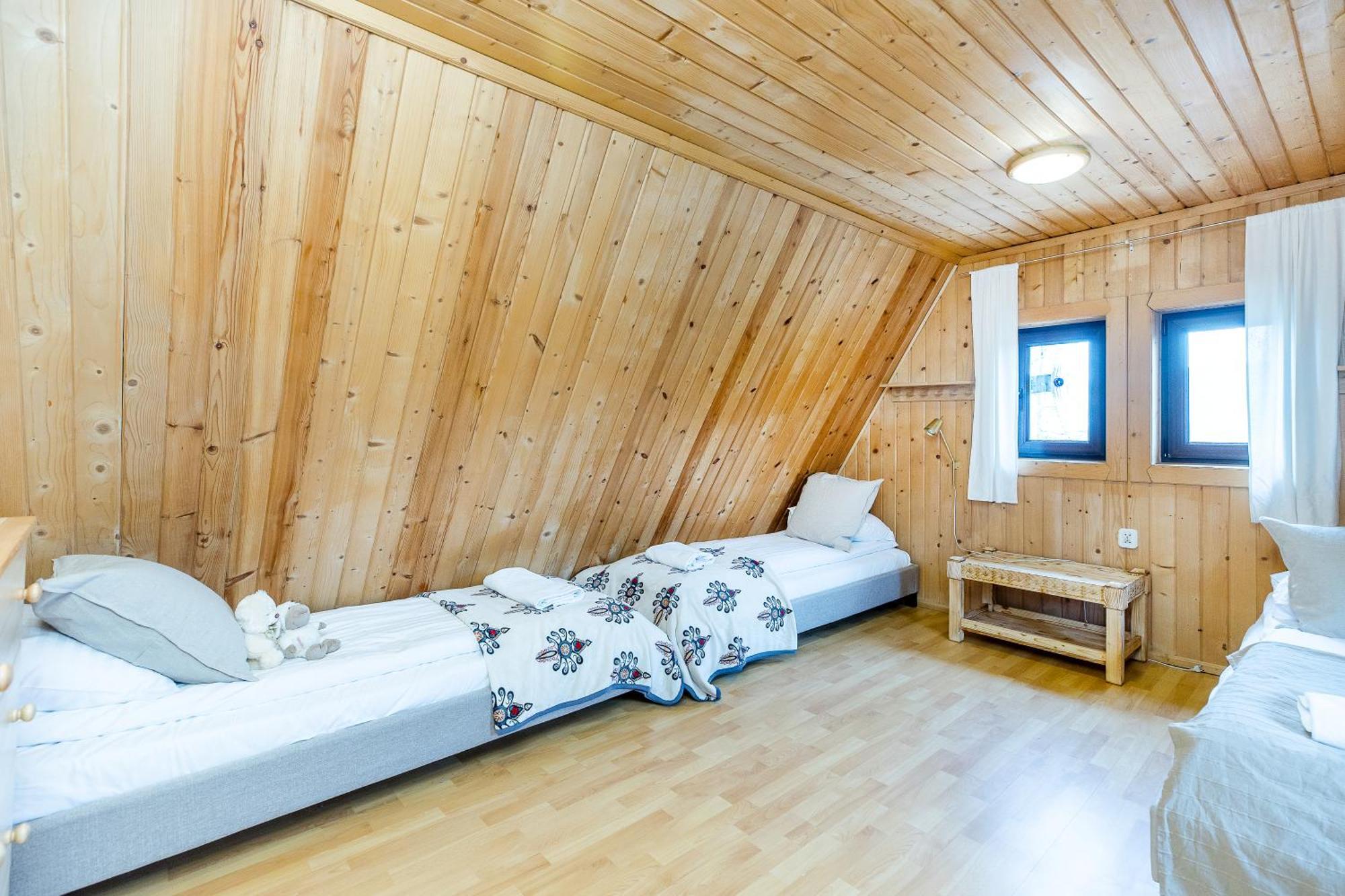 Lobrotno Gazdzina - Goralska Chalupa Na Wylacznosc Bukowina Tatrzanska Exterior photo